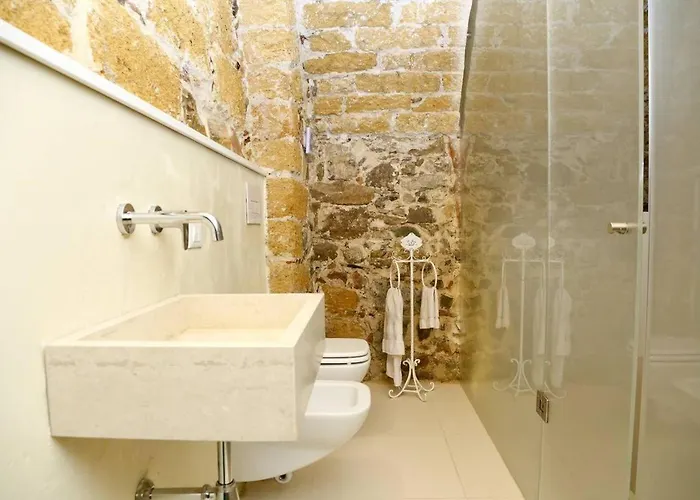 Loft Porto Salvo Апартаменти